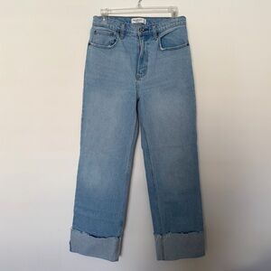 Abercrombie rolled hem light wash jeans 28